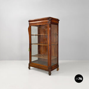Vetrina in legno e ante in vetro, 1800 ca.