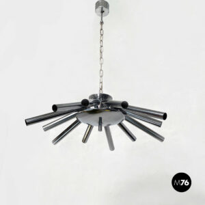 Lampadario in acciaio cromato a dodici luci, 1970 ca.