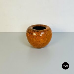 Vaso in ceramica arancione, 1960 ca.