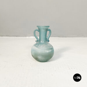 Vaso monofiore in vetro celeste, 1960 ca.