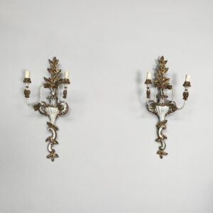 Applique in legno dorato, 1700 ca.