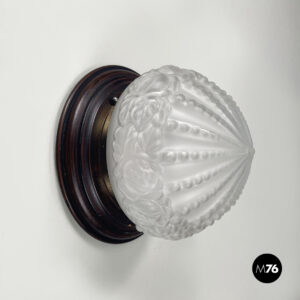 Applique in vetro lavorato, legno e ottone, 1930-1940 ca.