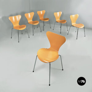 Sedie serie 7 di Arne Jacobsen per Fritz Hansen, 1999