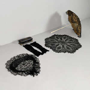 Corredo funebre, 1930 ca.