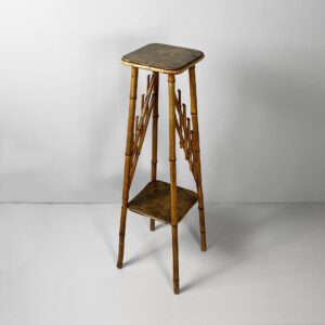 Piedistallo in pelle e bambù, 1930 ca.