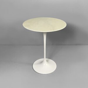 Tavolo da caffè Tulip di Eero Saarinen per Knoll, 2018