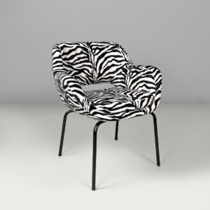 Poltrona in tessuto zebrato, 1970 ca.