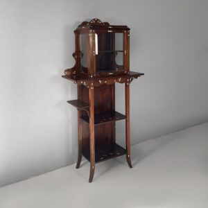 Vetrina in legno, 1930 ca.