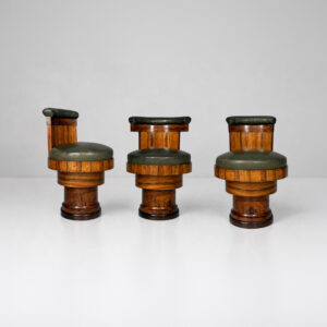 Sedie in legno e similpelle verde, 1930 ca.