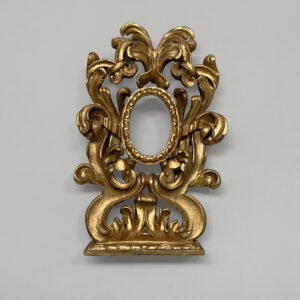 Cornice in legno dorato, 1800 ca.