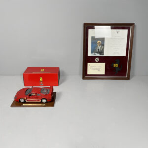 Quadro con modellino Ferrari, 1988